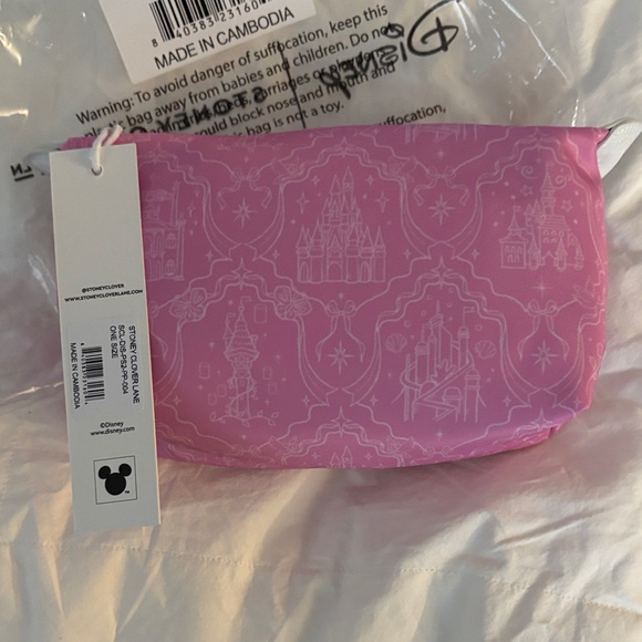 Stoney Clover Lane Pink Castle Pouchette brand new - Picture 1 of 1